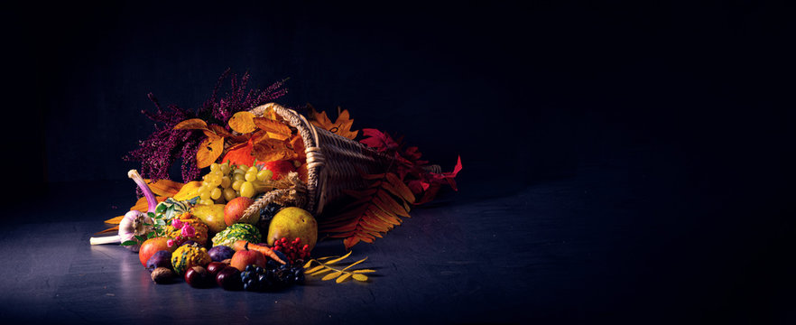 The beautiful and autumnal cornucopia