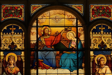 Obraz premium vitraux de l'église Notre Dame de L'Assomption Olonne 