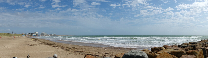 Fototapeta na wymiar Plage de Saint-Gilles-Croix-de-vie