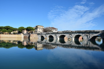 Fototapeta na wymiar Tiberius Bridge in Rimini