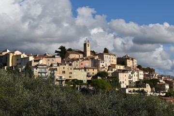 Fototapeta na wymiar Châteauneuf-Grasse
