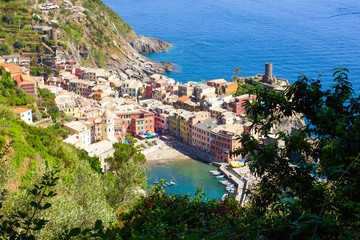 Fototapeta na wymiar Vernazza. It is one of the five famous colorful villages of the Cinque Terre National Park in Italy. Liguria