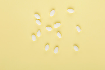 The wedding favor with candies from above