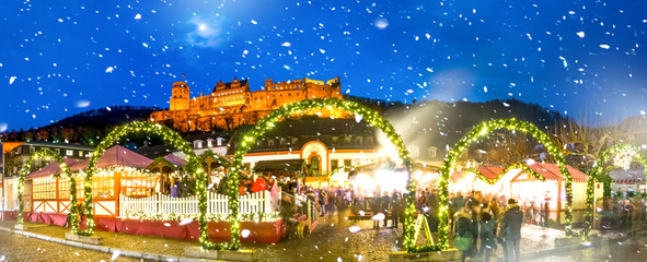 Weihnachtsmarkt, Heidelberg, Baden-Württemberg, Deutschland 