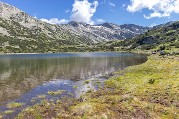 Fototapeta na wymiar The Lower Fish Lake (Ribni Ezera), Rila mountain, Bulgaria
