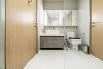  Beautiful Large Bathroom