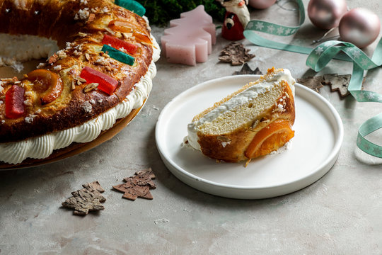 roscon de reyes, rosca de reyes or   Epiphany cake, Kings cake