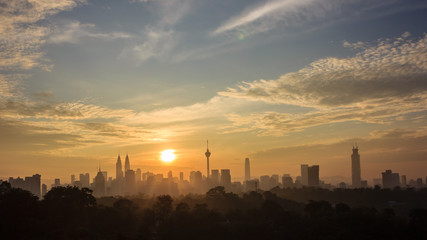Plakat beautiful sunrise over kuala lumpur city skyline