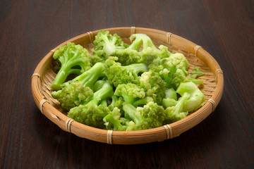 茹でたグリーンカリフラワー