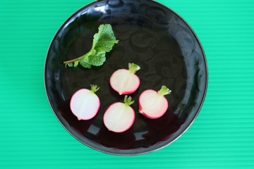 ラディシュ　野菜　カブ　