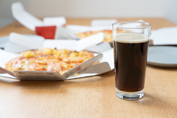 ピザ　パーティー