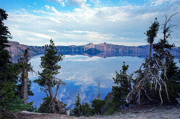 Fototapeta premium Clouds Reflect in Glassy Crater Lake