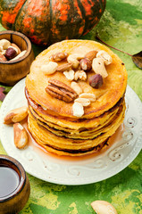 Pancakes with maple syrup.