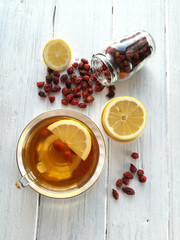 Rosehip tea with lemon