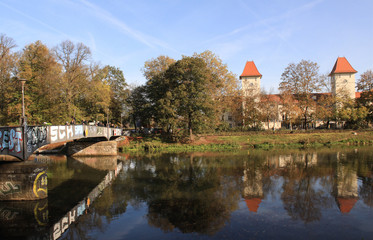 Obraz premium Leipzig; Elsterflutbett und Rennbahn Scheibenholz