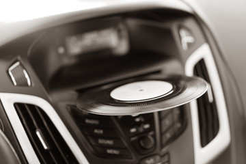 Antique Record is located in the dvd port of the car