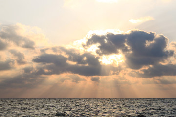 Fototapeta na wymiar gentle sunset over the sea
