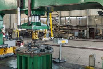 hydraulic press for metal