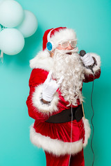 Santa Claus singing and dancing