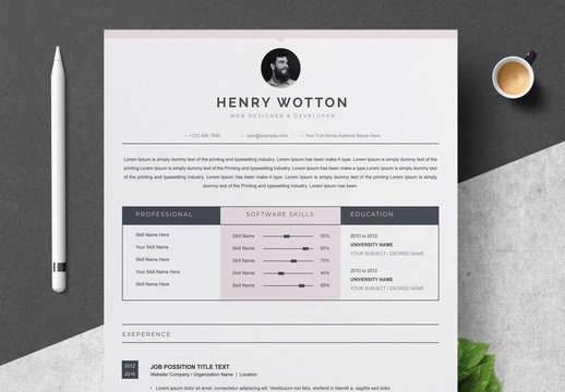 Resume Layout with Lilac Element