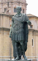 Fototapeta na wymiar Statue of Jeulius Caesar in Rome