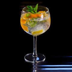 Orange Gin anf Tonic
