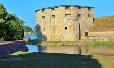 Castle of Kalmar in its full grandup © Stefan