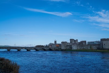Fototapeta premium view of the Limerick City