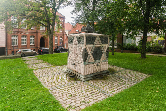 The monument of the synagogue in Lappenberg in Hildesheim