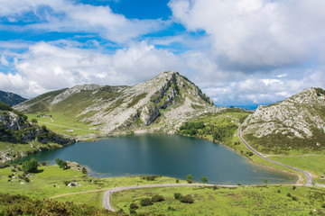 Naklejka na ściany i meble lagos de Covadonga, Asturias,picos de Europa