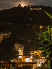 Abbaye Saint Pons et observatoire de Nice  sous la lune