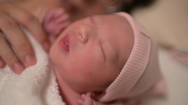 生まれたばかりの赤ちゃん