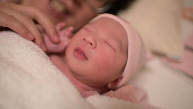 生まれたばかりの赤ちゃん