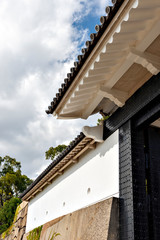 Gate to Osaka-jo castle