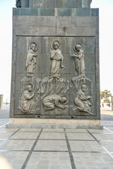 Fototapeta na wymiar The History of Georgia Monument, located near Tbilisi Sea