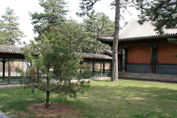 building and park - imperial palace - chengde - china