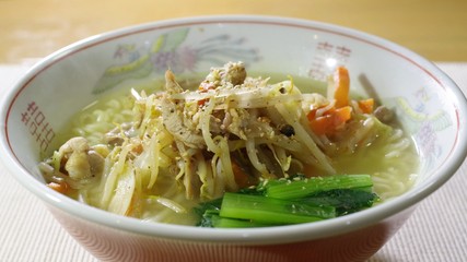塩ラーメン