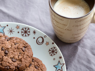 les biscuits secs au chocolat pour petit déjeuner  