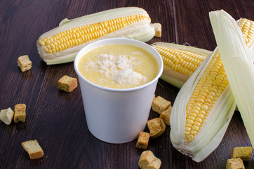  natural corn cream with croutons