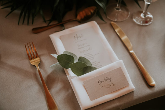 Boho Hochzeit Men&uuml; und Tischdeko
