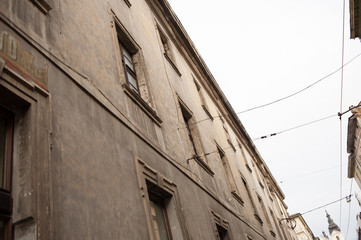 Fototapeta na wymiar Windows of old european city