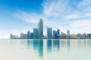 Selbstklebende Fototapete Abu Dhabi Abu Dhabi Stadtpanorama