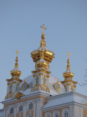 Fototapeta na wymiar Chapelle impériale Palais de Peterhof (Russie)