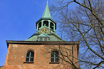 Fototapeta na wymiar Lüneburg: Gotische St. Michelis-Kirche (ab 14. Jh., Niedersachsen)
