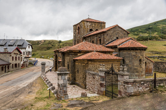 Arbas del Puerto, Spain. Views of the Colegiata de Santa Maria (Collegiate Church of Saint Mary), a late Romanesque Roman Catholic church