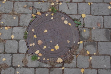 hatch, sewer, metal, cover, shell, texture, old, water, iron, street, round, drain, city,