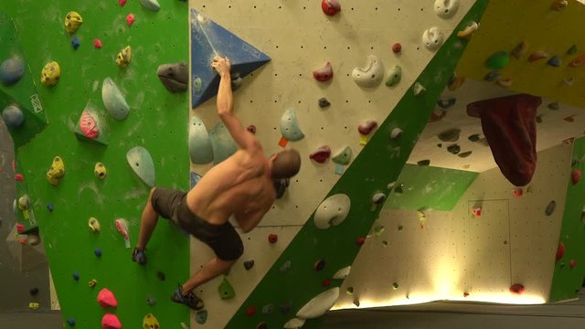 Boulderer / Kletterer