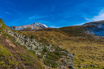 Fototapeta na wymiar view of mountains, feldringer böden with pirchkogel, tyrol