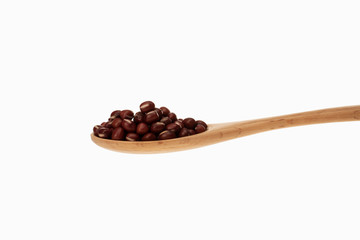 Obraz premium china red bean in spoon with white background