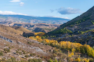 Photo of the Alcolea River as it passes through Lucainena